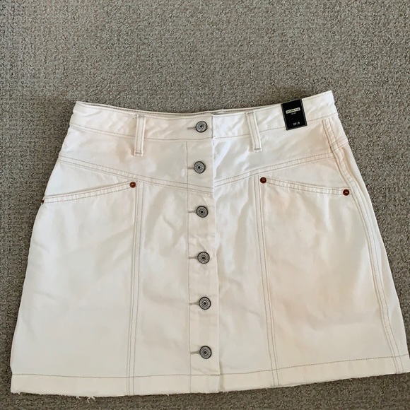 Abercrombie&Fitch white denim skirt - Picture 1 of 4
